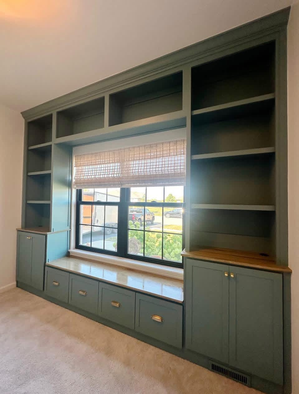 Built-ins & Furniture